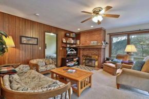 Cozy Vermont House Near Ski Resort, Bridgewater and Woodstock, Private